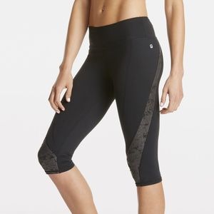 Fabletics Navassa Crop
